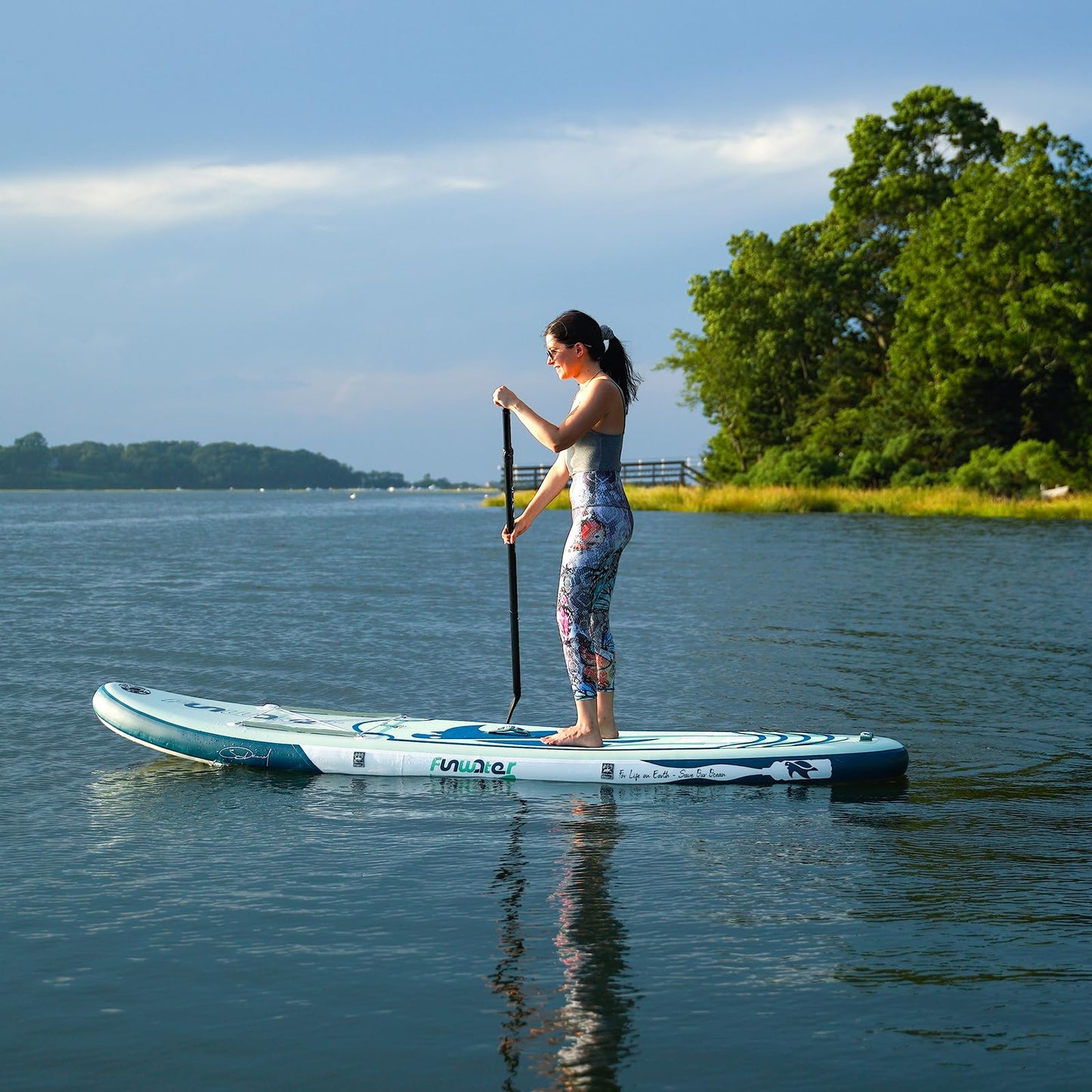 FunWater Aufblasbares SUP Board, Surfbrett mit komplettem Zubehör, verstellbares Paddel, Pumpe, Rucksack, Leine & Dry Bag, für Erwachsene